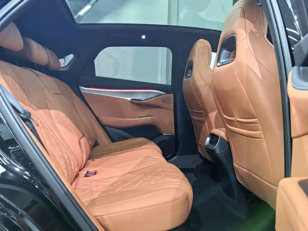 BYD Seal 07 EV — миниатюра 20
