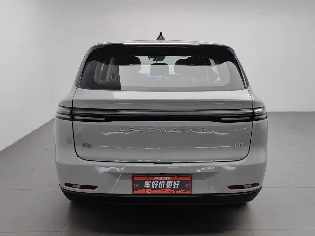 Leapmotor Leapmotor C10 — миниатюра 4