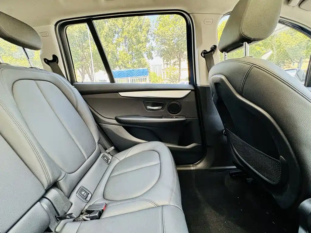 BMW 2 Series Gran Tourer — миниатюра 17