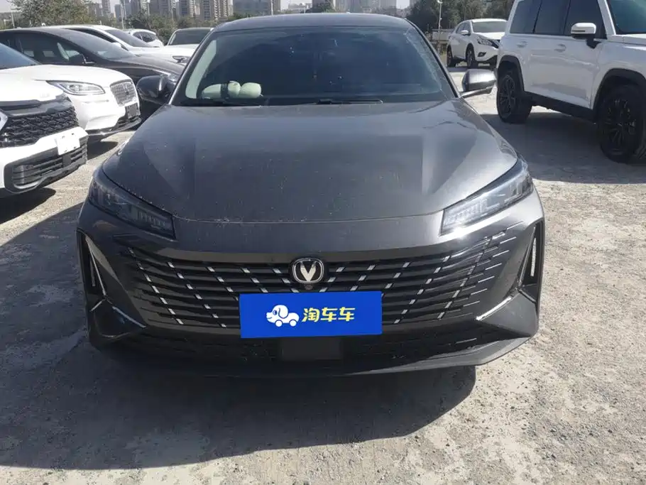 Changan Eado — миниатюра 2