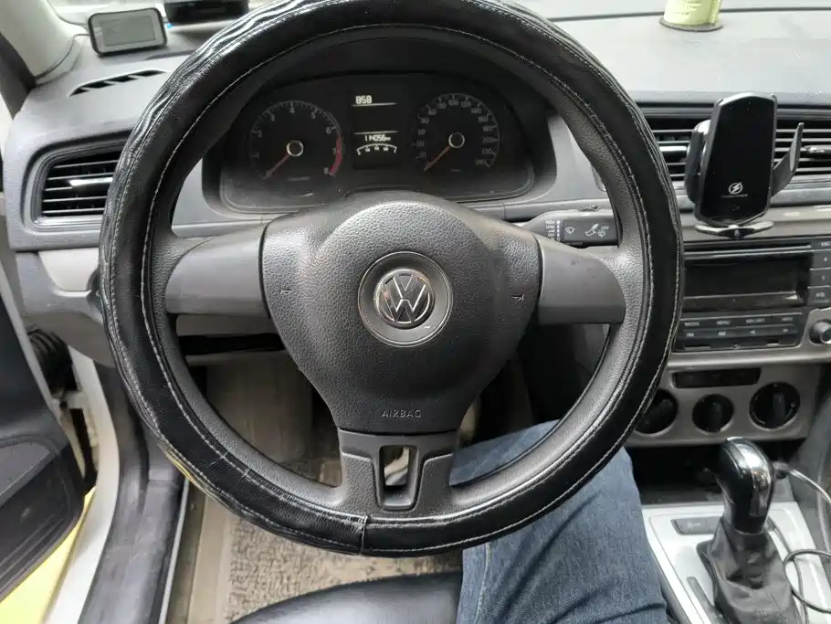 Volkswagen Lavida — миниатюра 15
