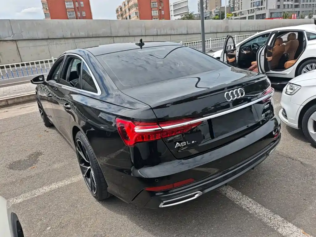 Audi A6L — миниатюра 5