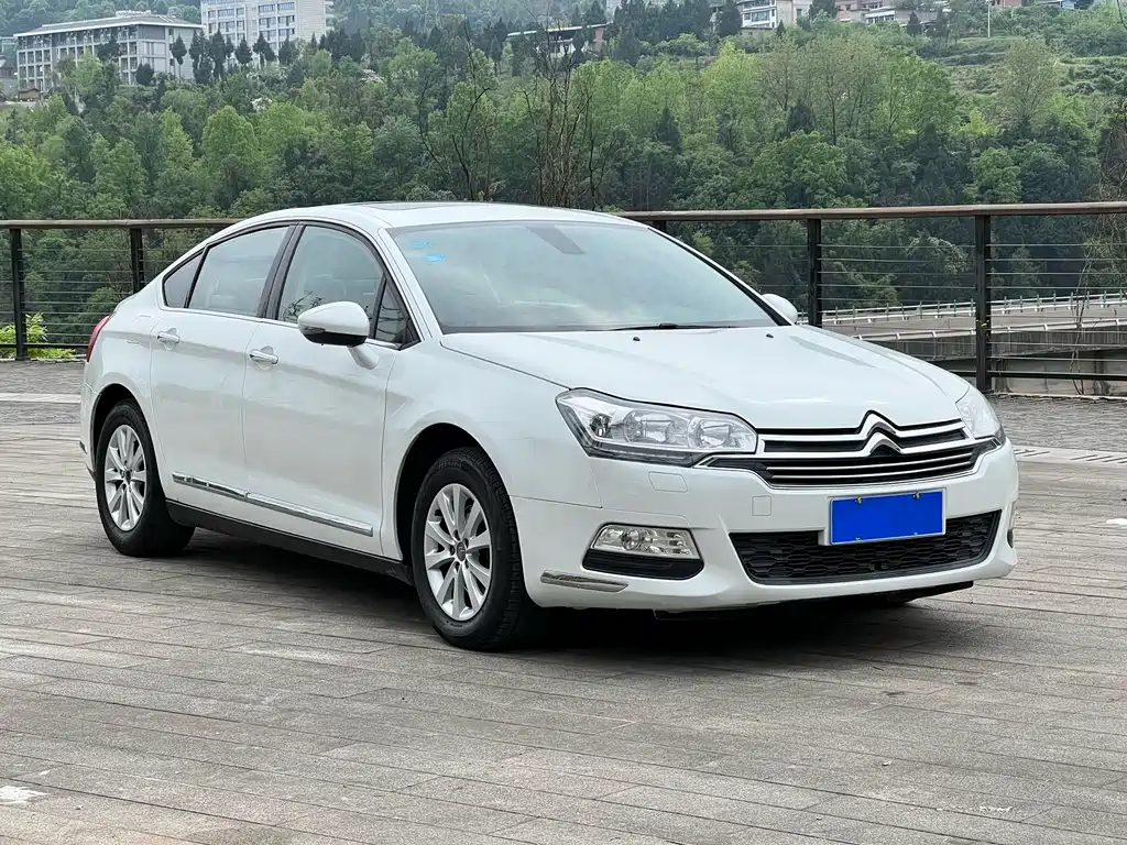 Citroen C5 2013 2.0L AT Premium