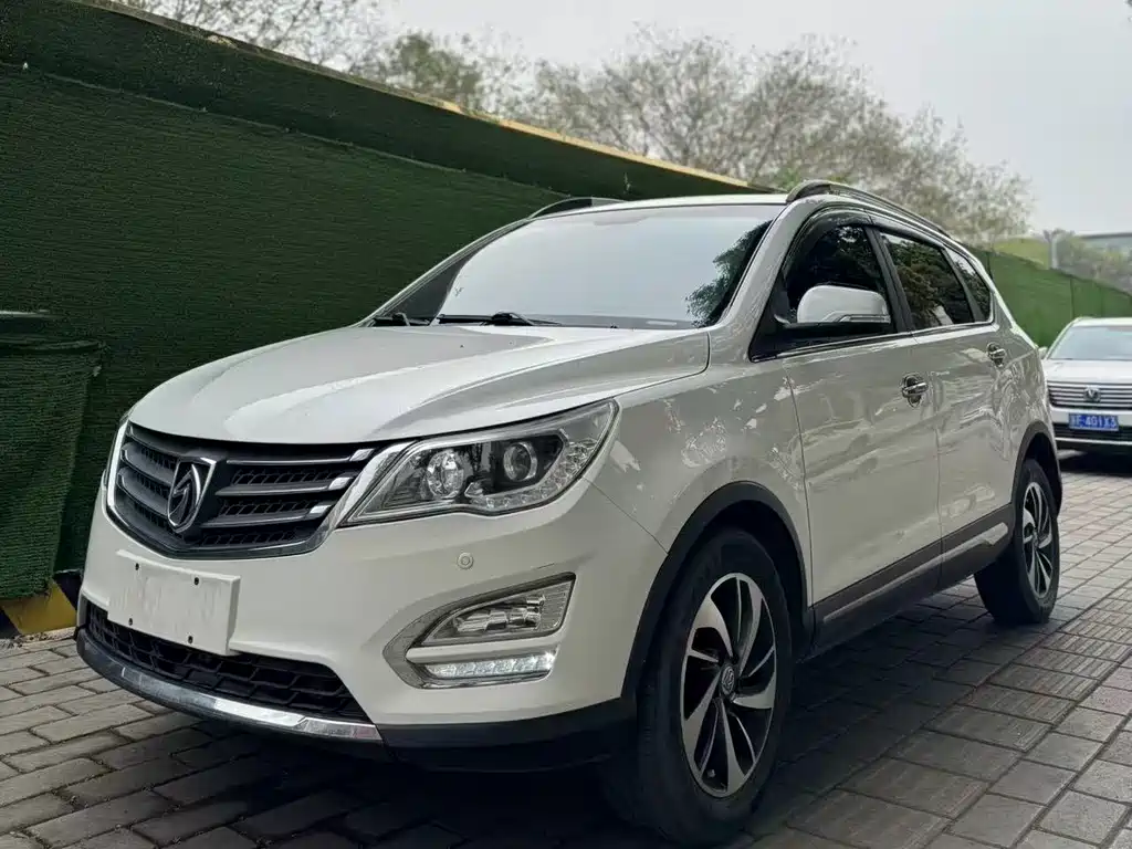 Baojun 560 2016