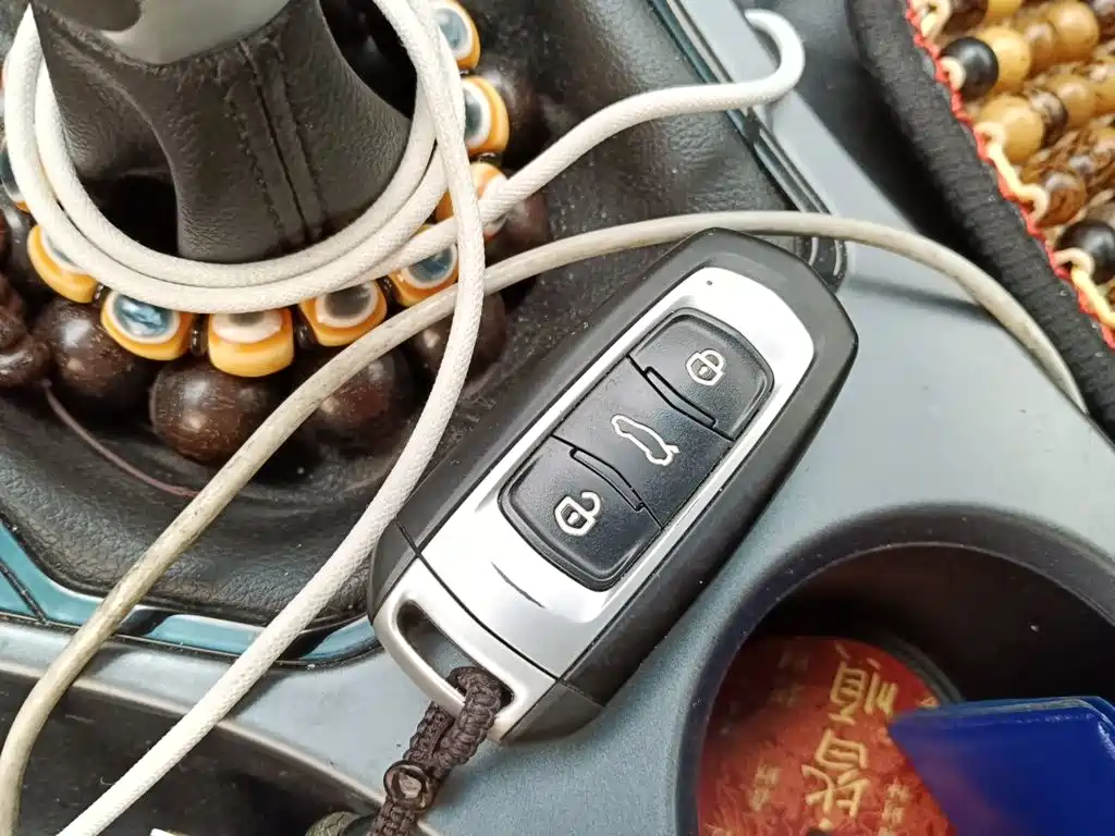 Geely Emgrand — миниатюра 9