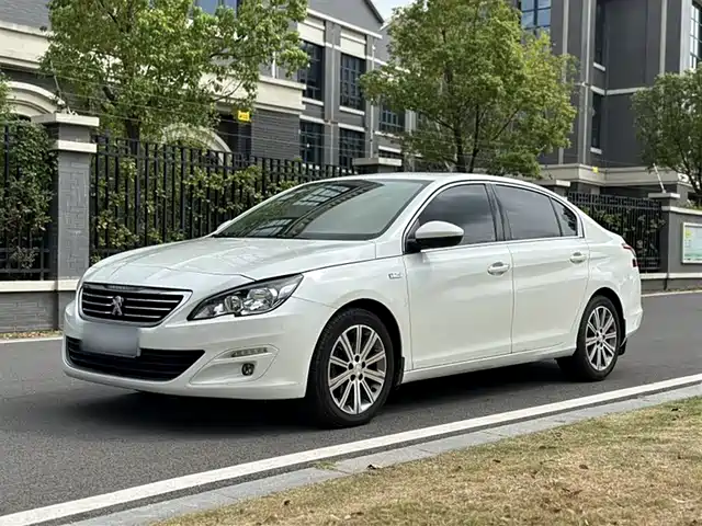 PEUGEOT 408 2016