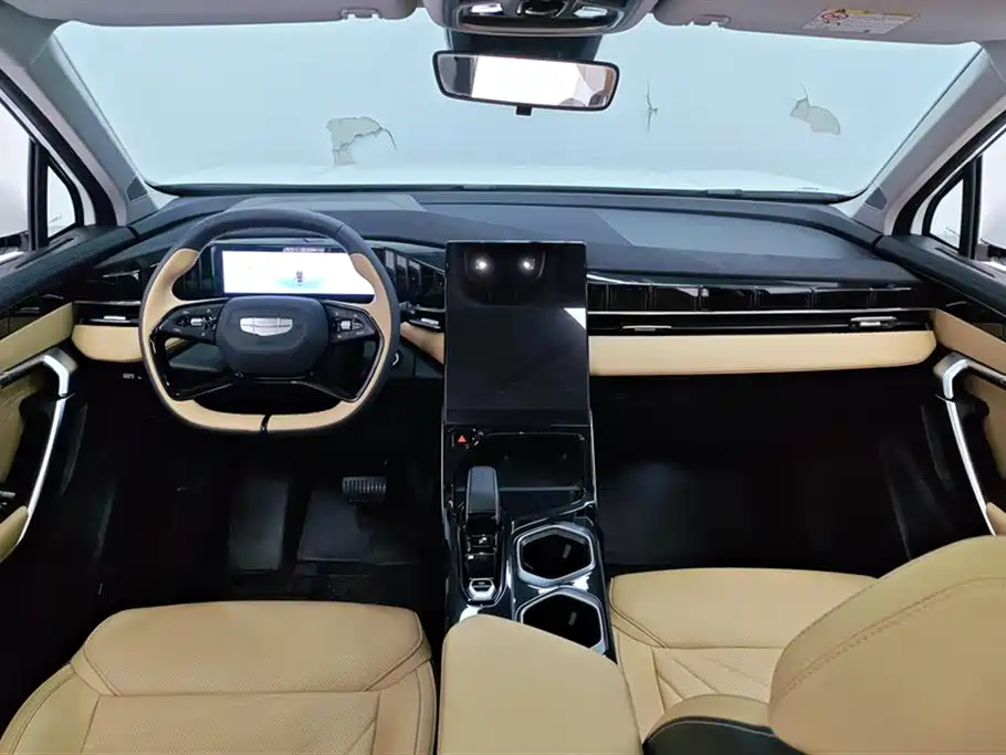 GEELY AUTOMOBILE BOYUE L