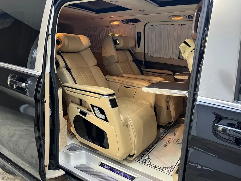 MERCEDES-BENZ V CLASS