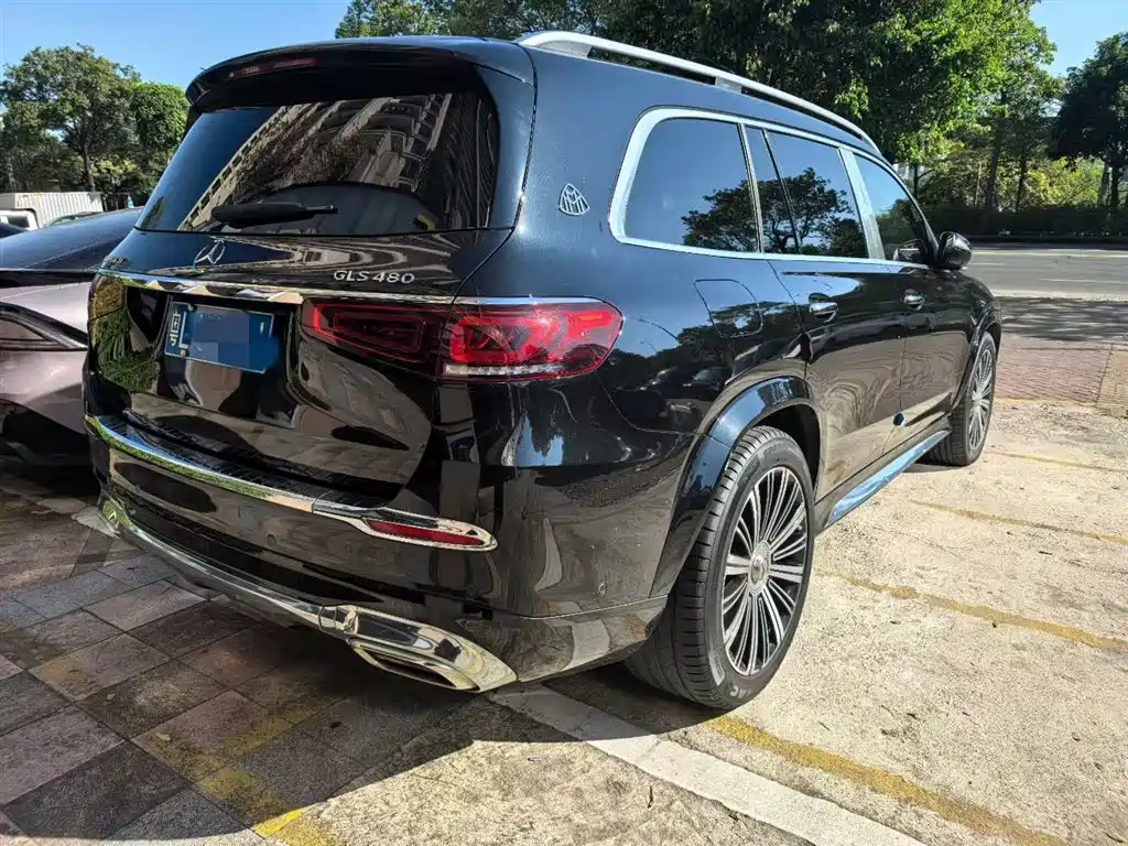MERCEDES-BENZ MAYBACH GLS