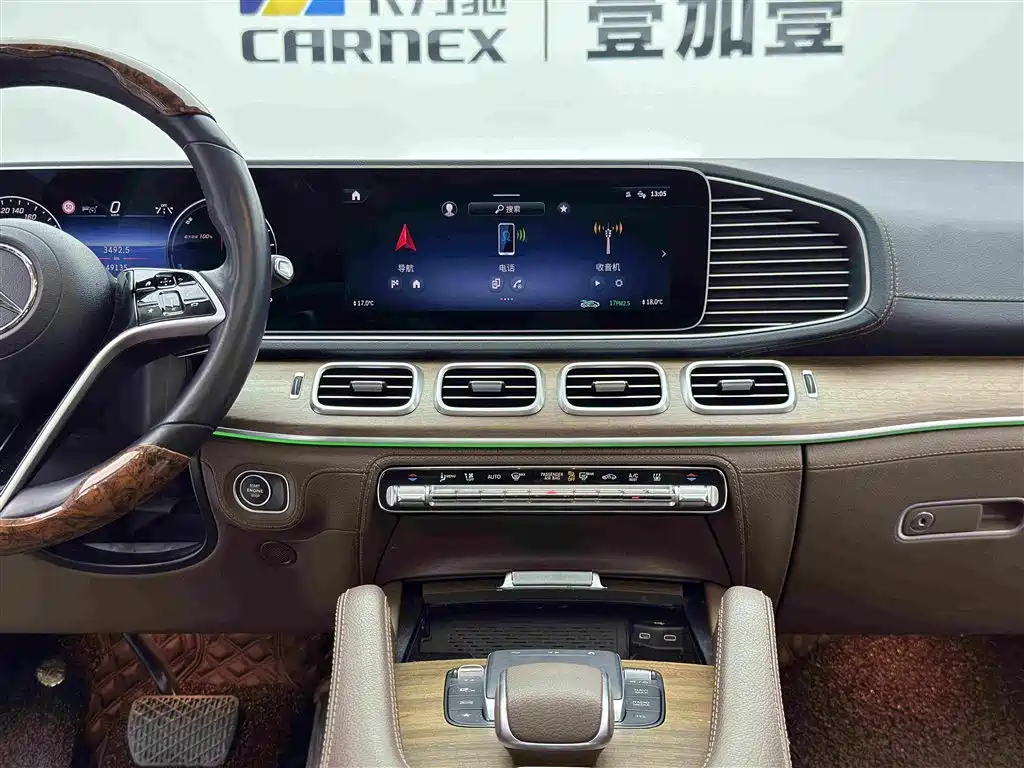Mercedes-Benz GLE New Energy — миниатюра 12