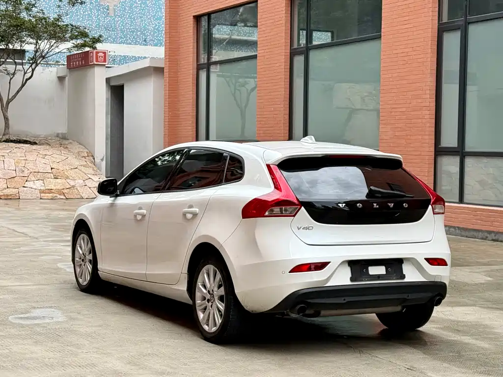 Volvo V40 2015 1.6T
