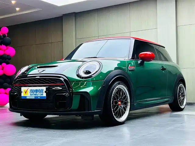 MINI JCW