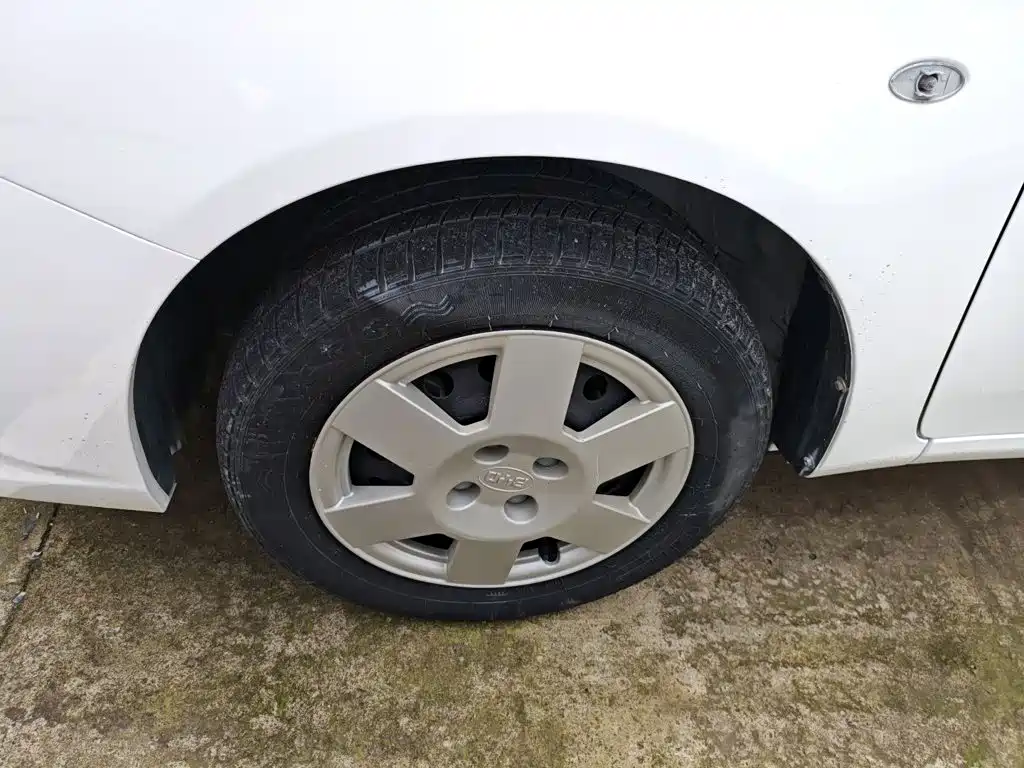 BYD F3 — миниатюра 23