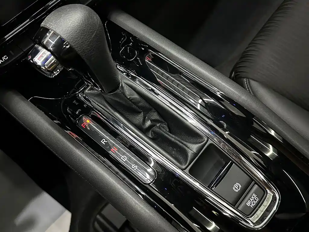 Honda Vezel — миниатюра 16