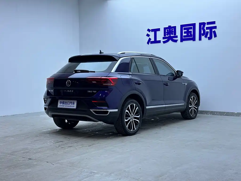 VOLKSWAGEN T ROC EXPLORING SONGS