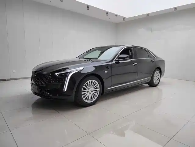 CADILLAC CT6