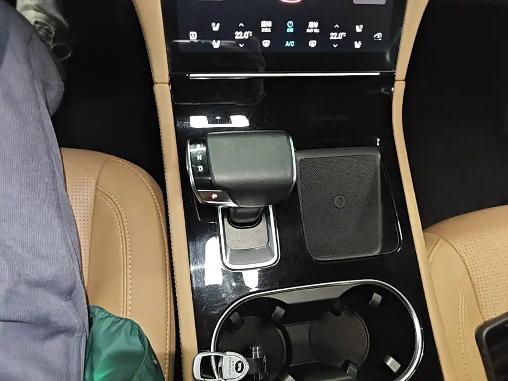 Li Auto Li ONE — миниатюра 14