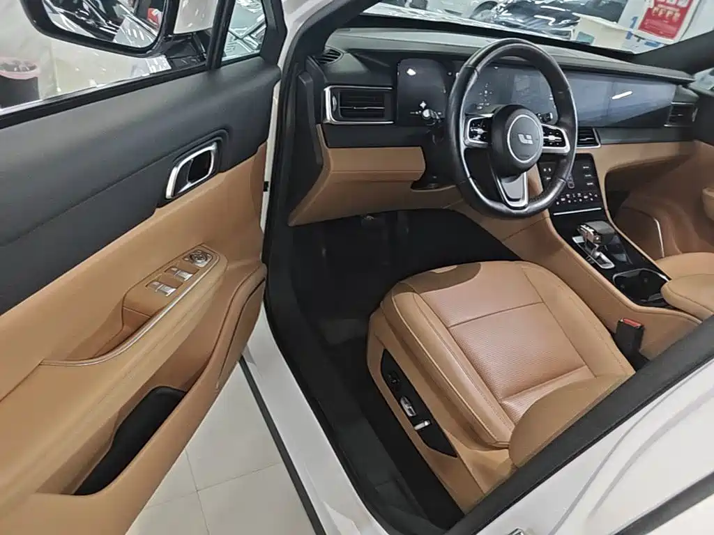 Li Auto Li ONE — миниатюра 16