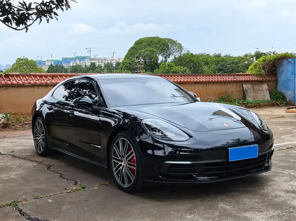 Porsche Panamera — миниатюра 3