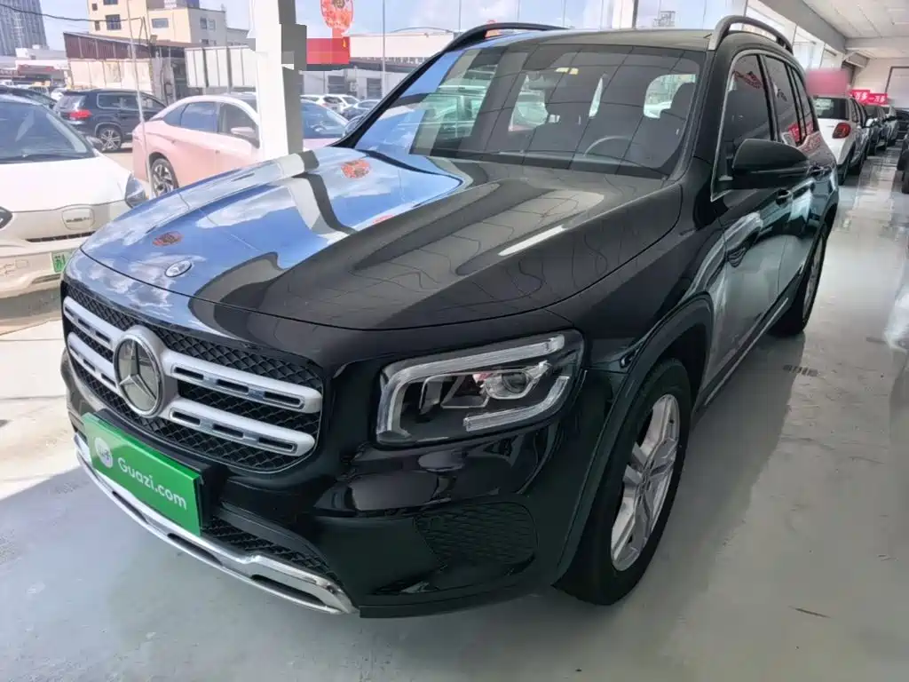 Mercedes-Benz GLB — миниатюра 2