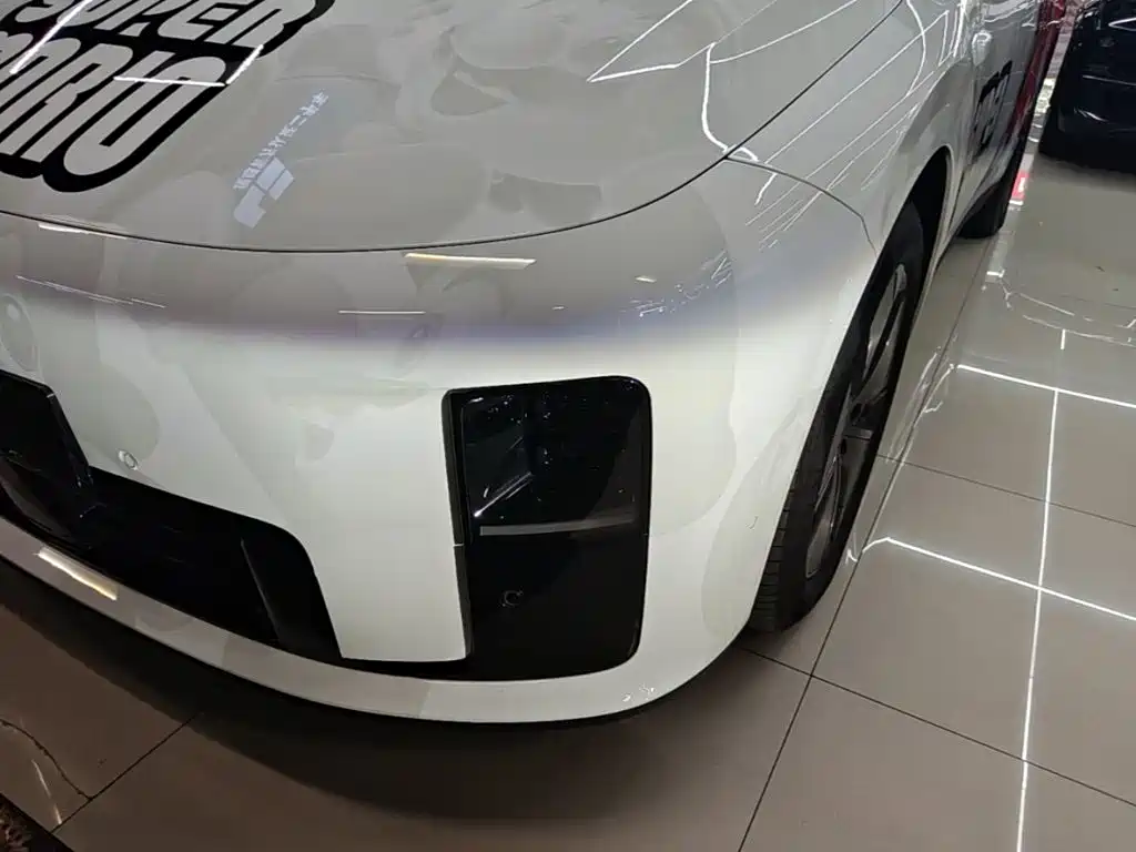 Li Auto Li i8 — миниатюра 24