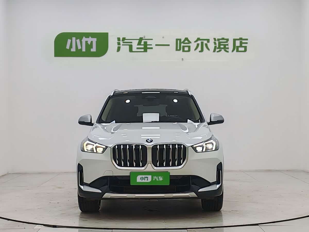BMW X1 1.5 л 2025 г. Белый, пробег 18000 км