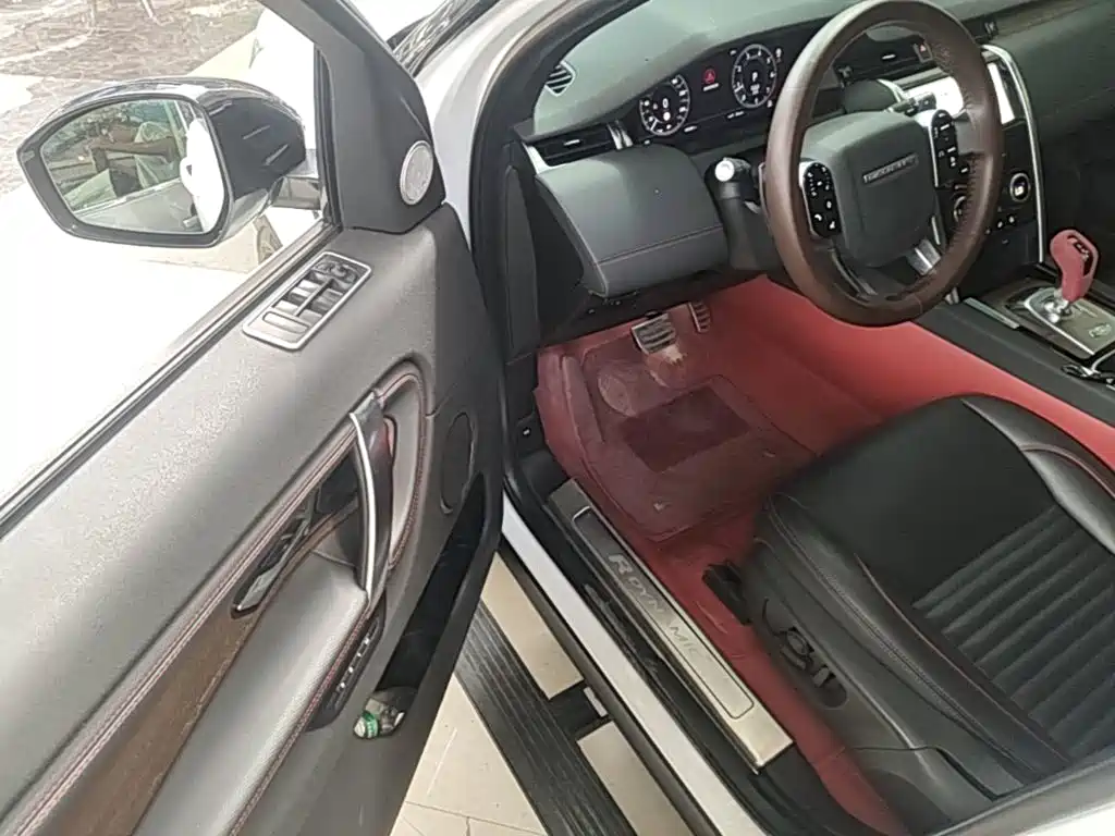 Land Rover Discovery Sport — миниатюра 16