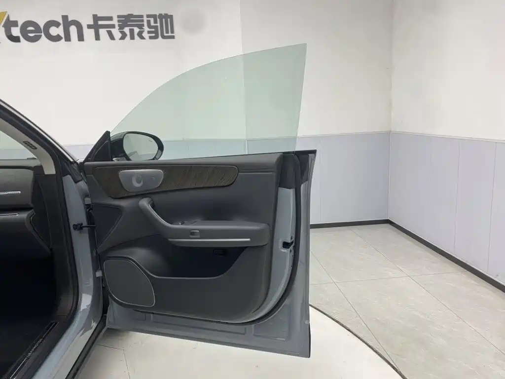Leapmotor Leapmotor C11 — миниатюра 26