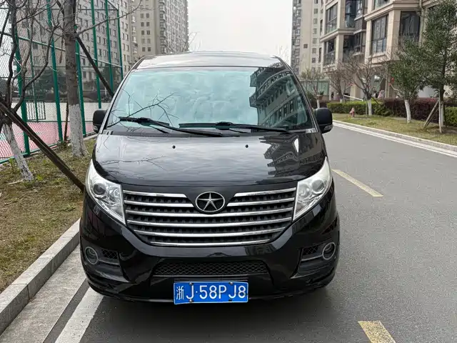 JAC Refine M5