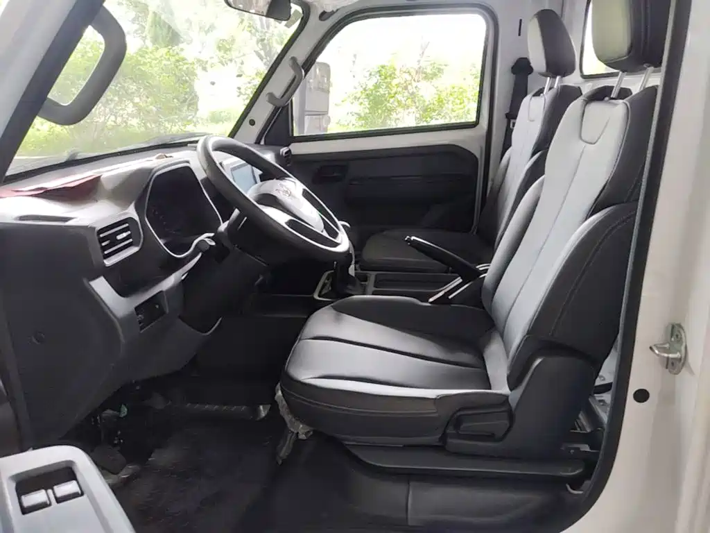 Wuling Wuling Longka — миниатюра 17