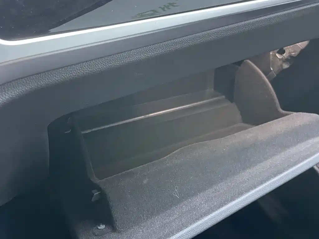 BMW 3 Series — миниатюра 13