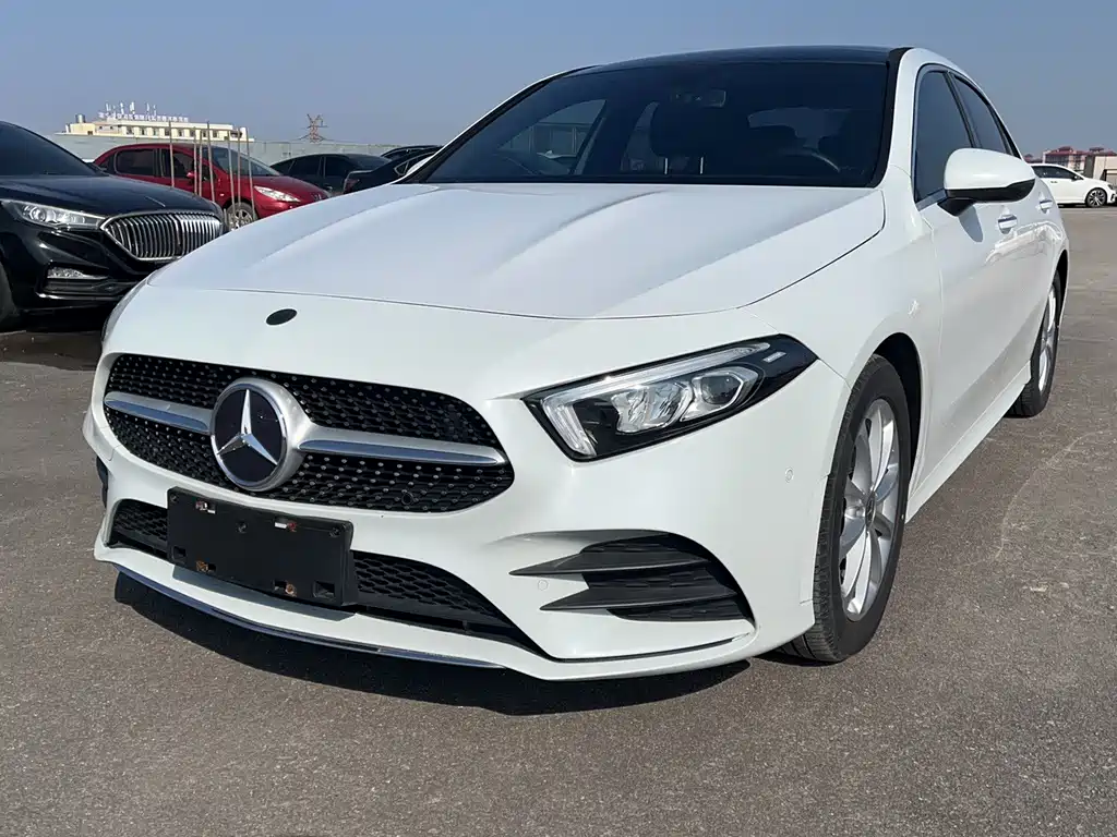 MERCEDES-BENZ A CLASS