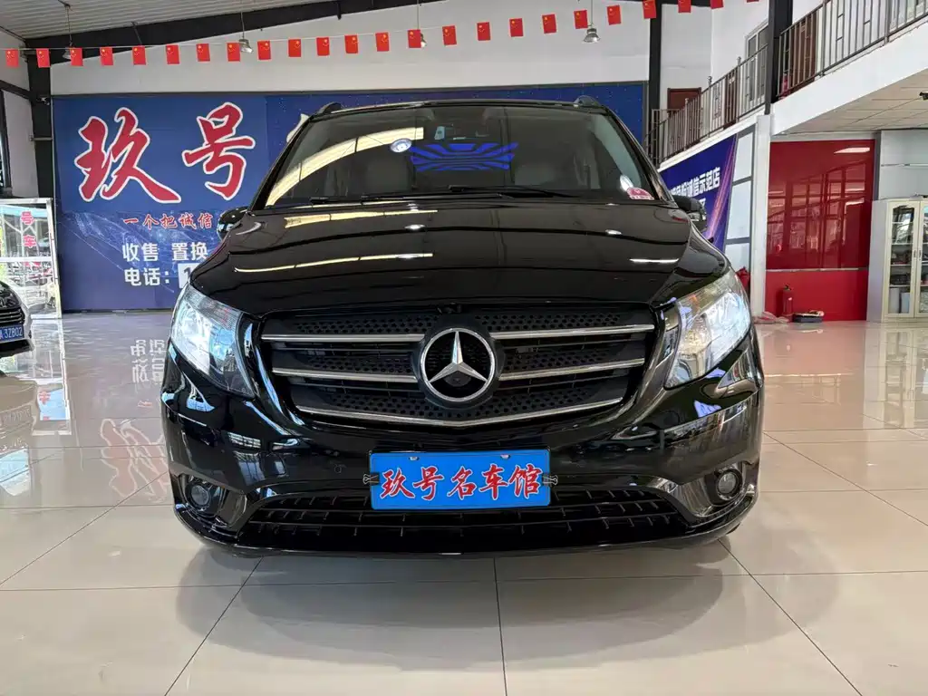 Mercedes-Benz Vito — миниатюра 2