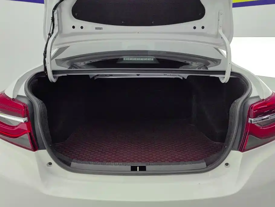 Toyota Vios — миниатюра 4