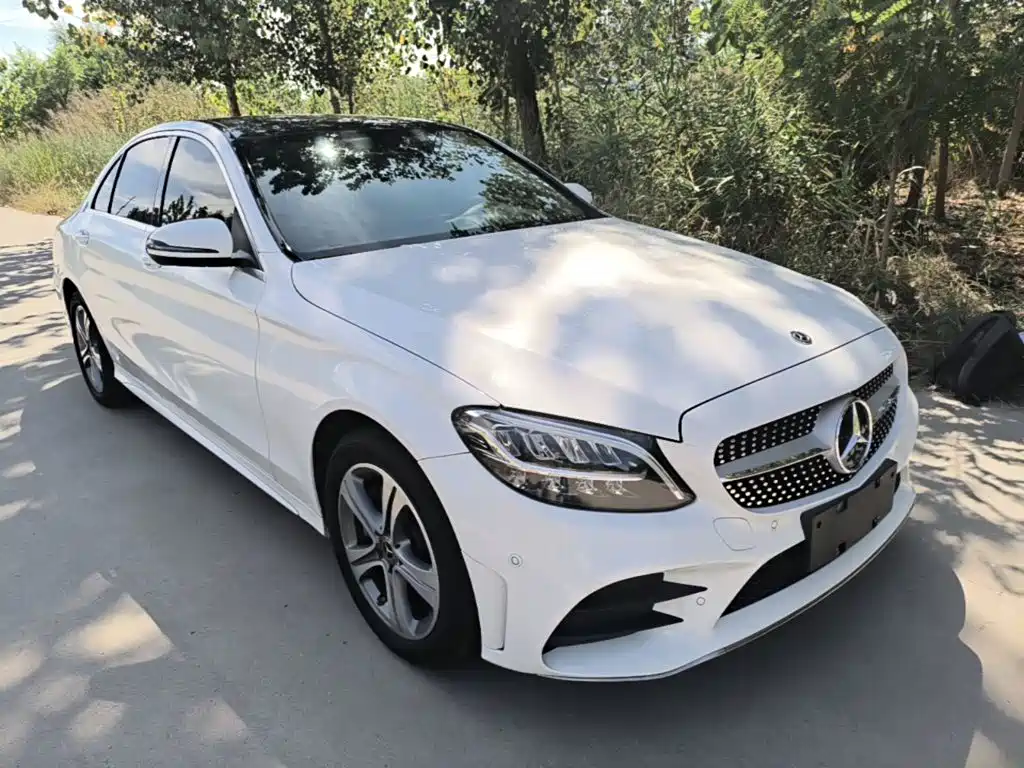 Mercedes-Benz C-Class — миниатюра 4
