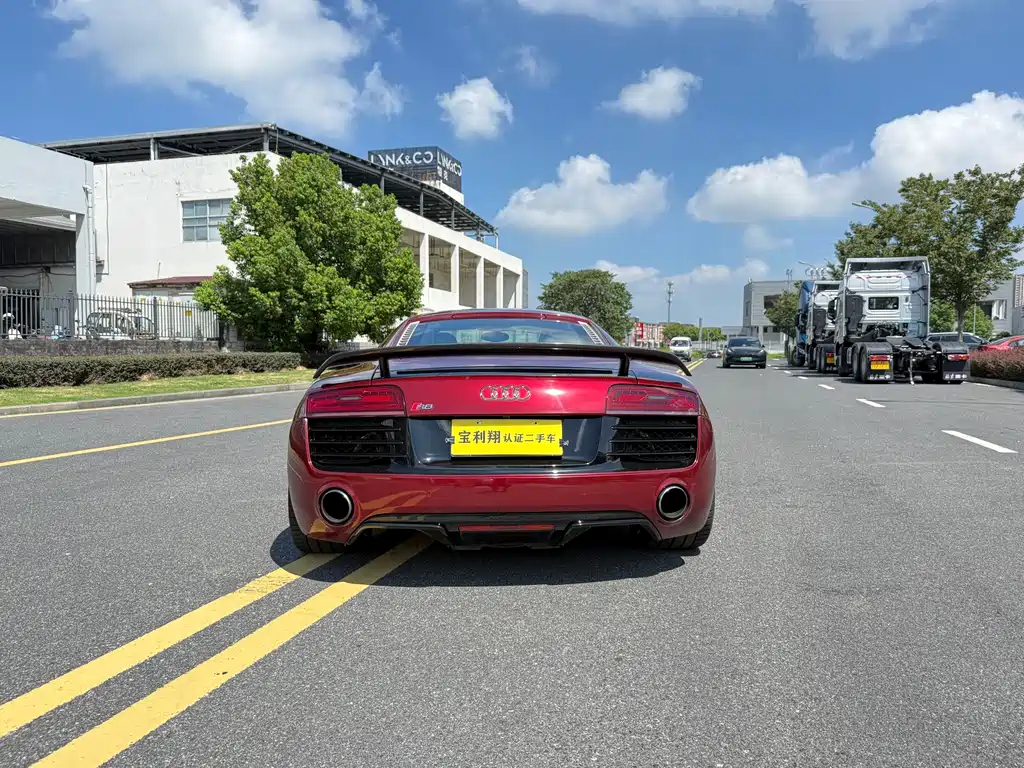 Audi R8 — миниатюра 11