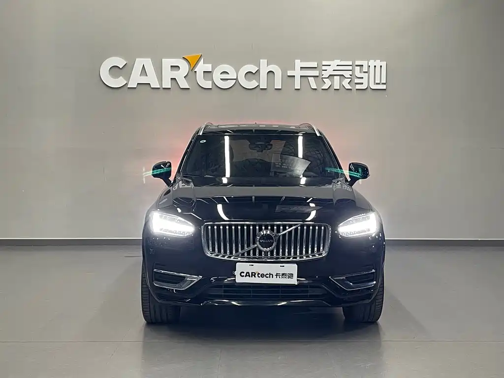 Volvo XC90 2023 — фото 2