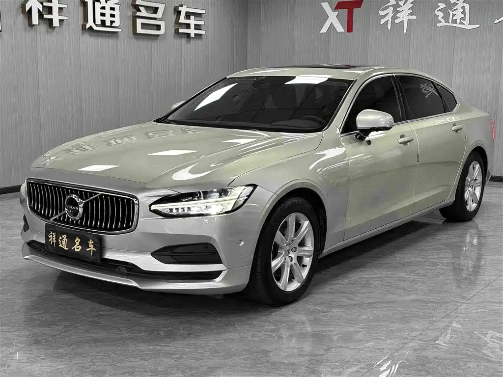 Volvo S90 2018 T4
