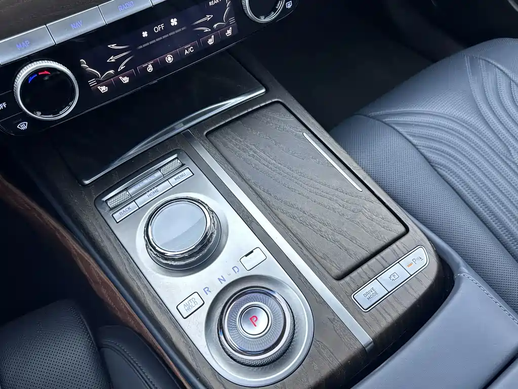 Genesis G80 — миниатюра 19