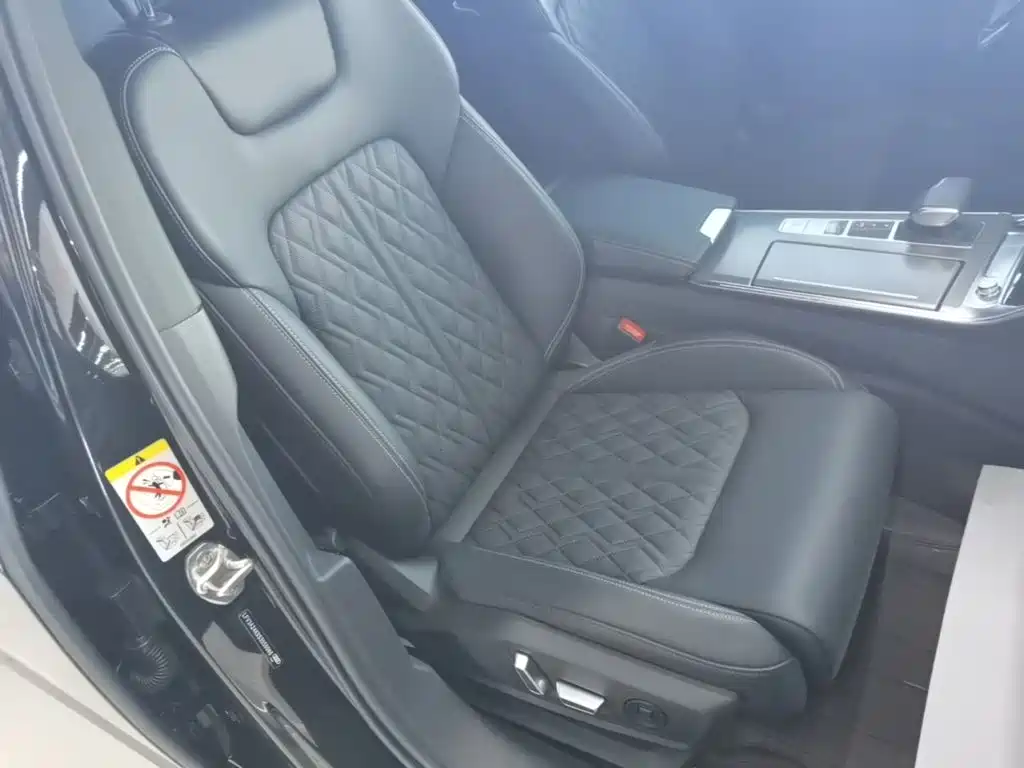 Audi A6L — миниатюра 25