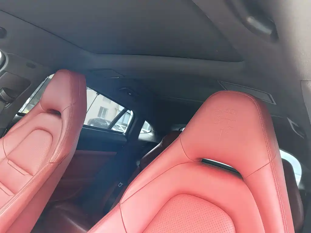 Porsche Panamera — миниатюра 10