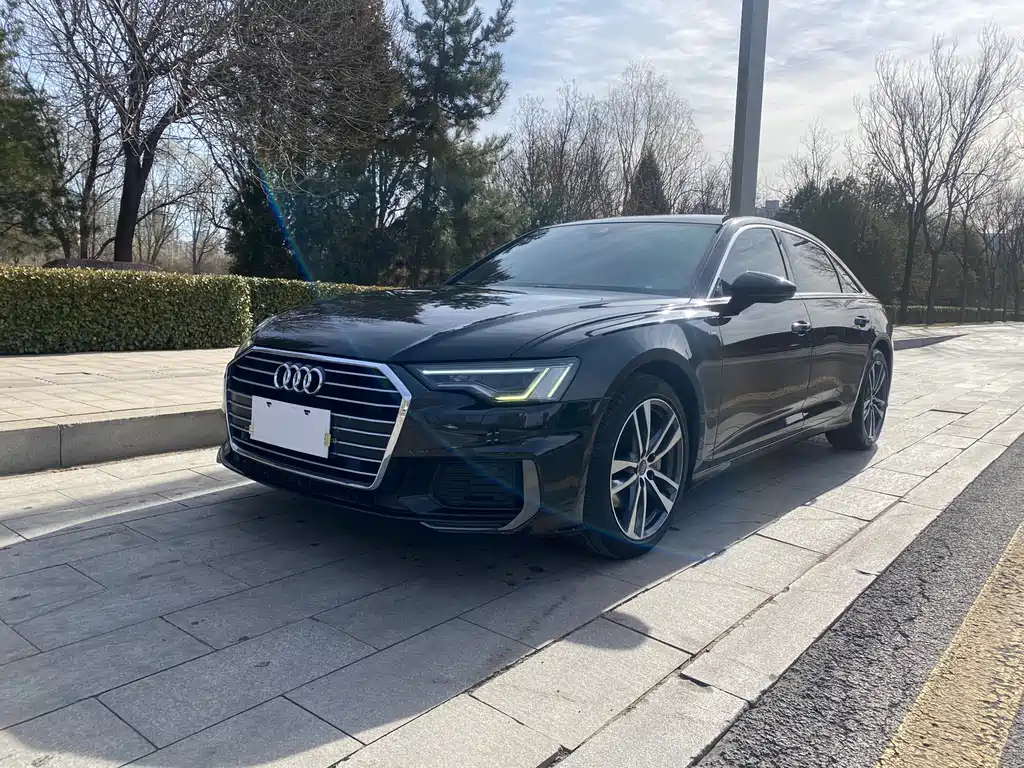 Audi A6L 2020