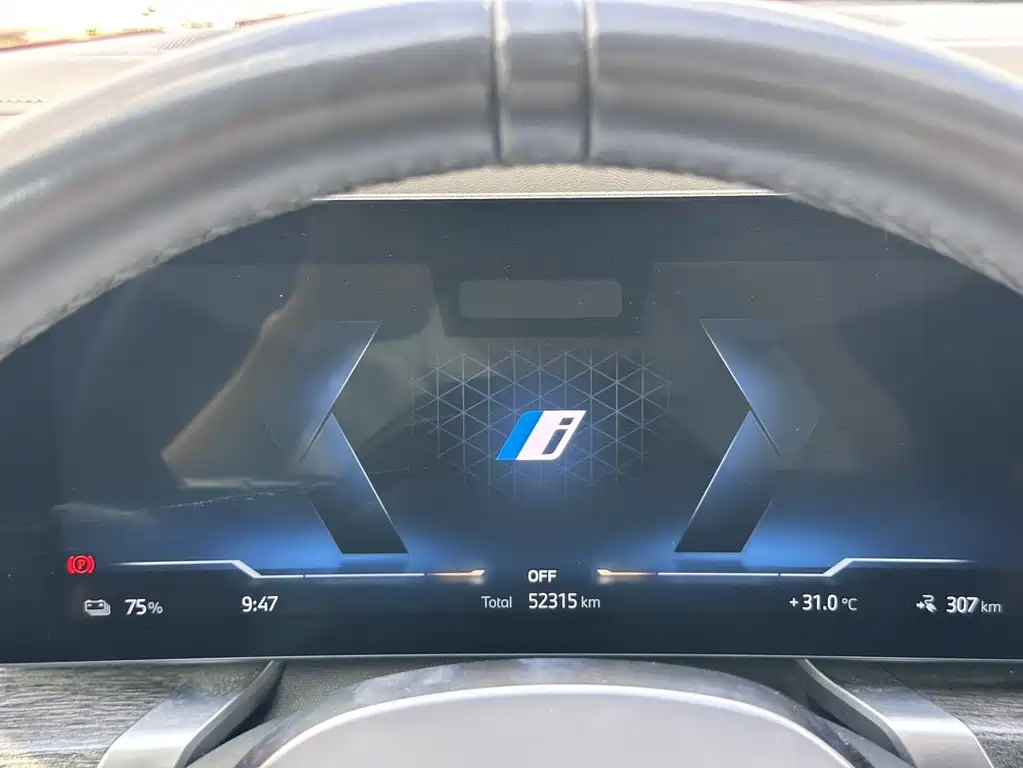 BMW i7 — миниатюра 5