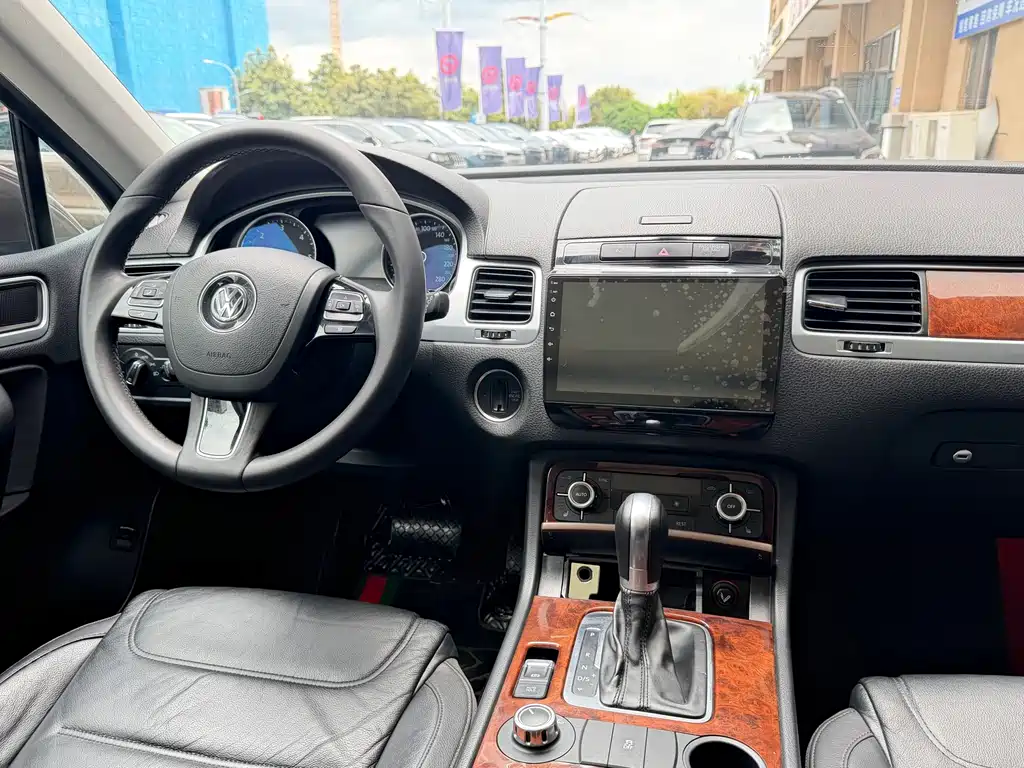 Volkswagen Touareg 2011 3.0TDI