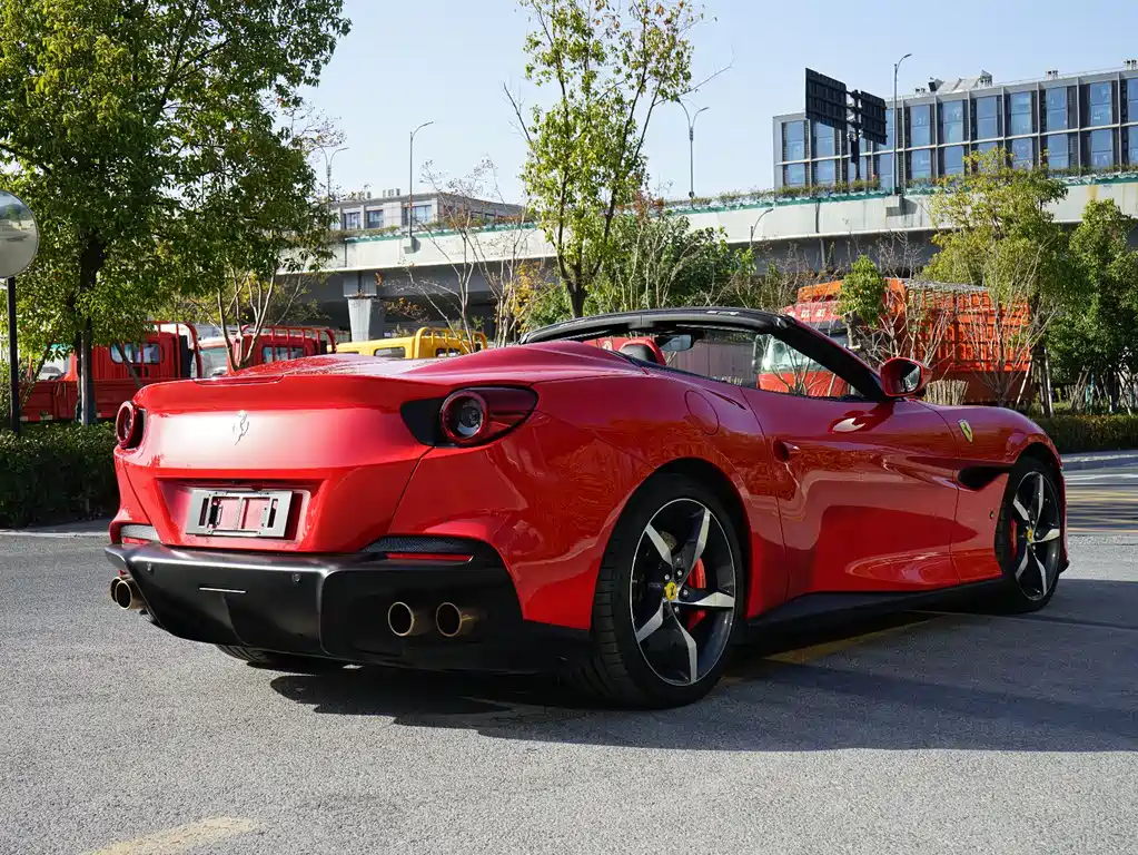 FERRARI PORTOFINO