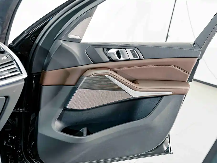 BMW X5 — миниатюра 16