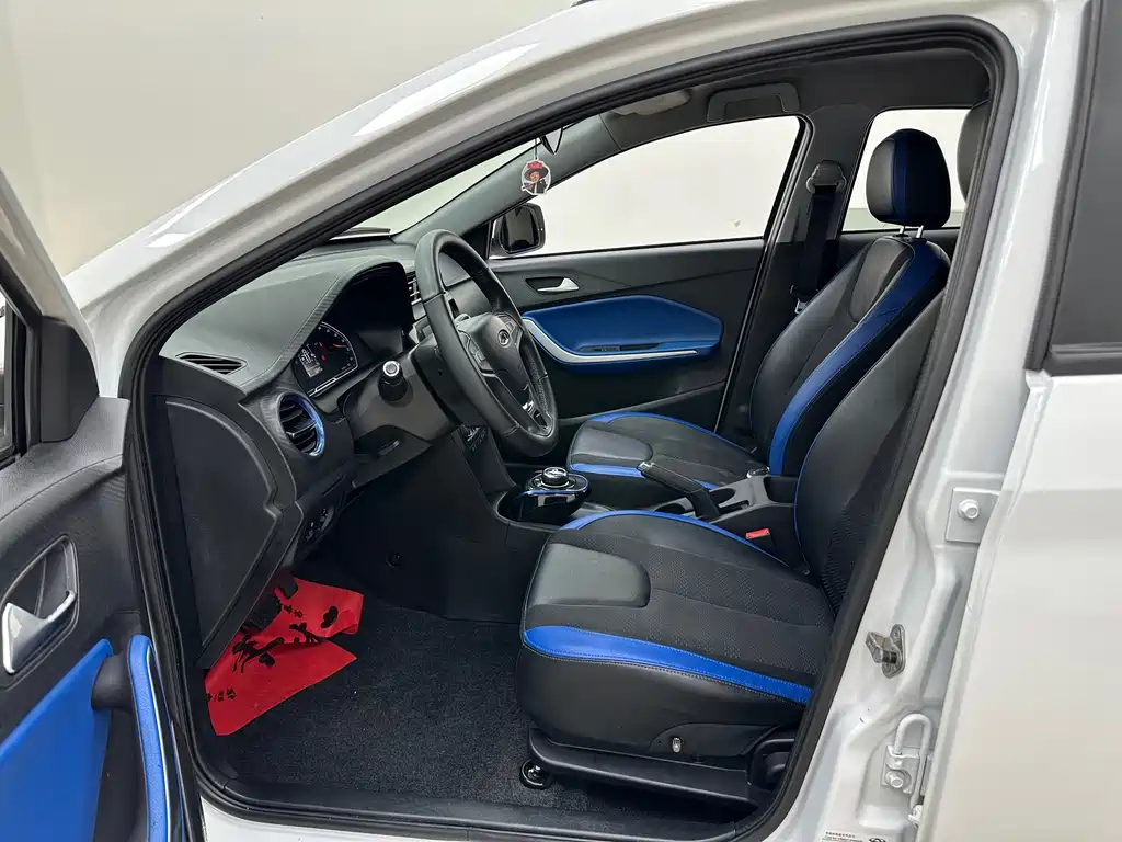 Chery New Energy Tiggo 3xe — миниатюра 14