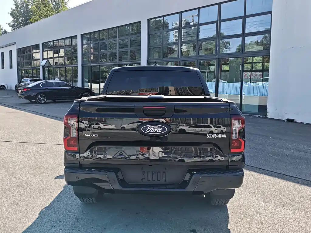 Ford Ranger — миниатюра 6