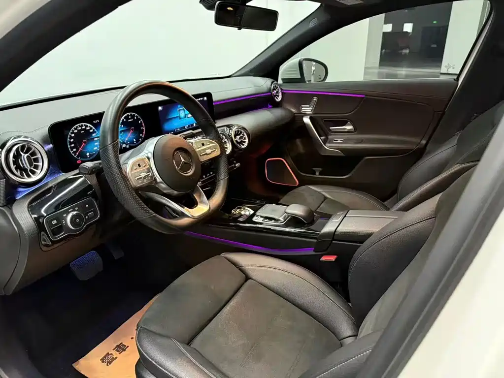 MERCEDES-BENZ A CLASS