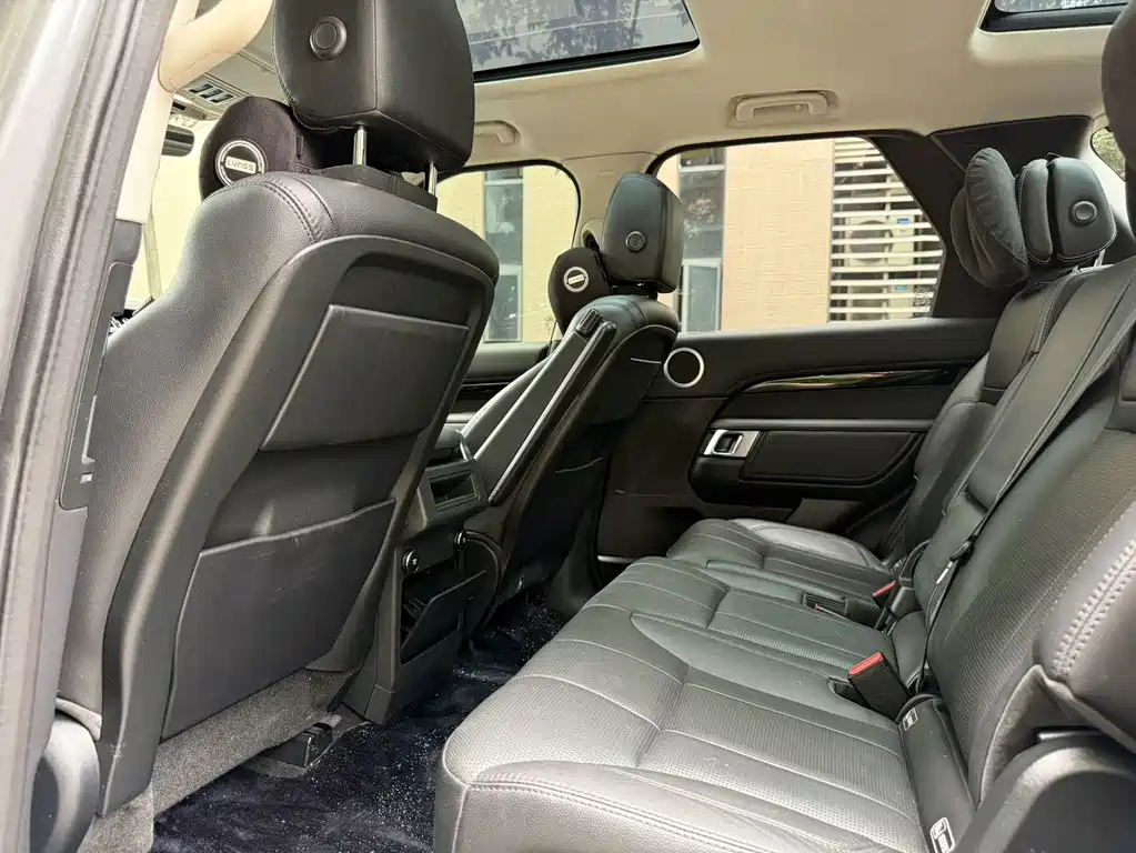 Land Rover Discovery — миниатюра 7